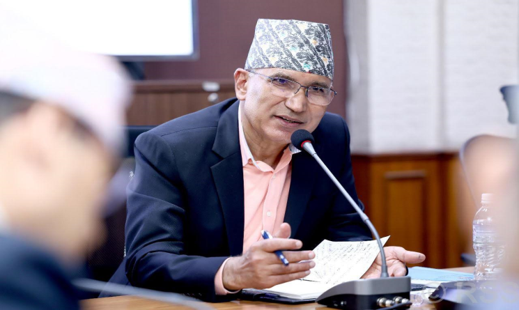 बजेट कार्यान्वयनका लागि समय तालिका बनाउन अर्थमन्त्री पौडेलको निर्देशन