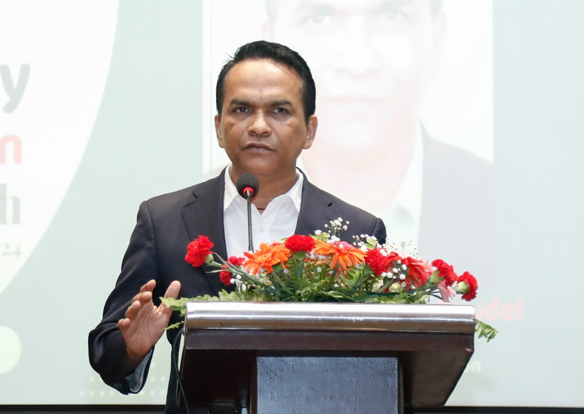 नेपालको आइटी क्षेत्रलाई विश्व बजारमा पखेटा फैलाउन राष्ट्र बैंक गभर्नरको आह्वान