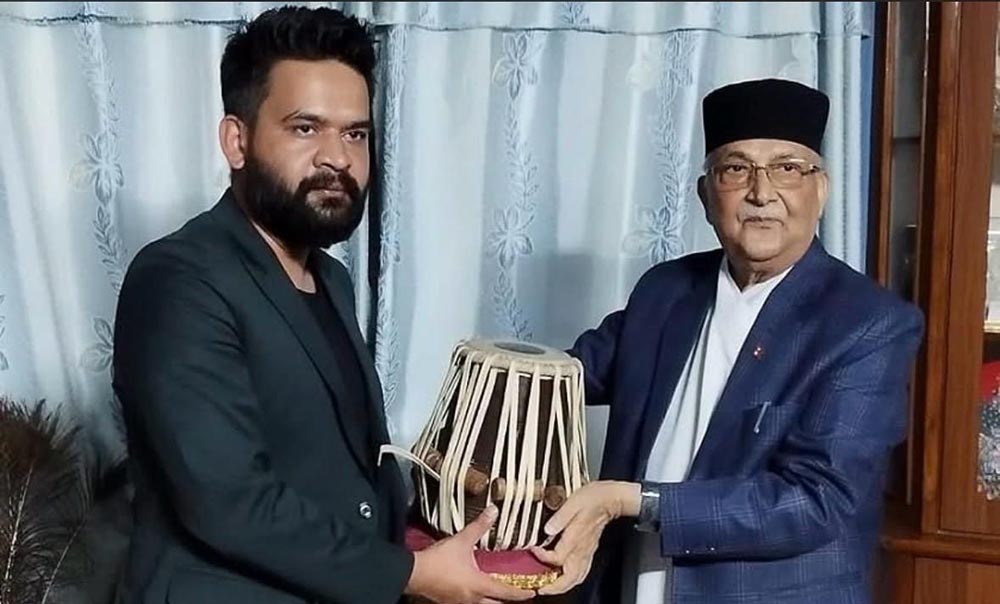 ओलीद्वारा झापा–५ बाट विजयी बालेनलाई बधाई