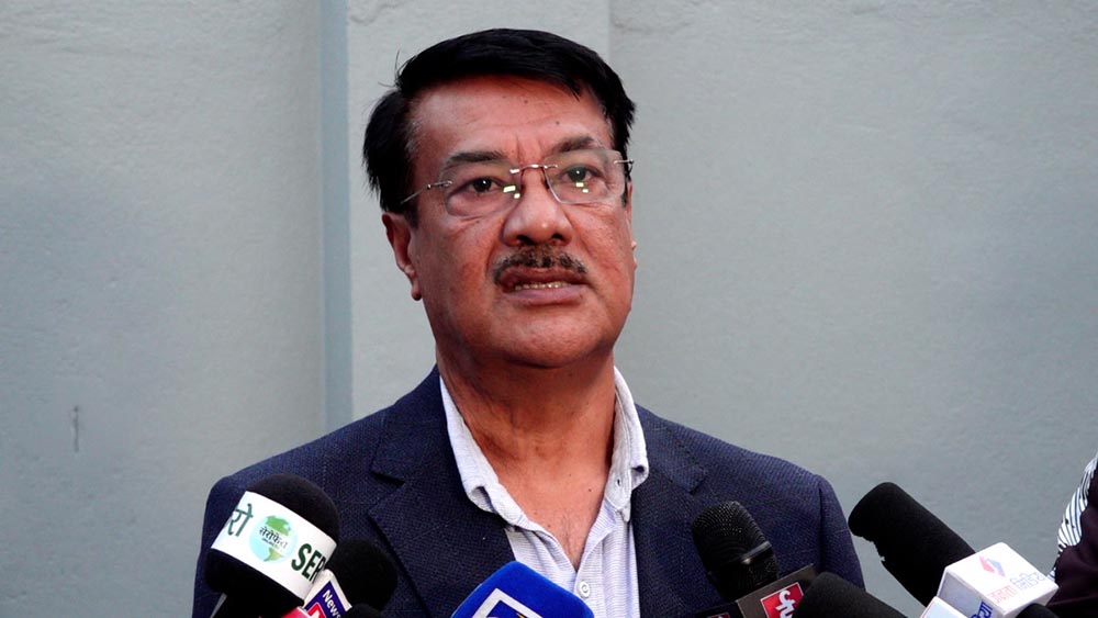 कांग्रेस नेता मीन विश्वकर्माद्वारा एकताको आह्वान, नेतृत्व गगन थापामा केन्द्रित