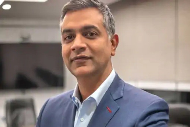 अमेरिकी बैंकको कन्फ्रेन्स कलमा सीईओको एआई क्लोन प्रयोग : ३० मिनेटसम्म लगानीकर्ता झुक्किए, विश्वभर चर्चा
