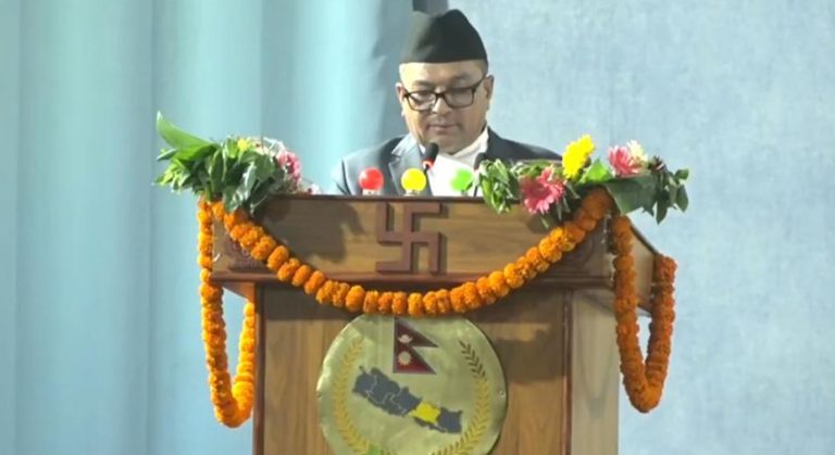 बागमती प्रदेशले साना सार्वजनिक सवारी दर्ता खुलाउने, लाइसेन्स र ब्लूबुक सेवा अनलाइनमा ल्याइने