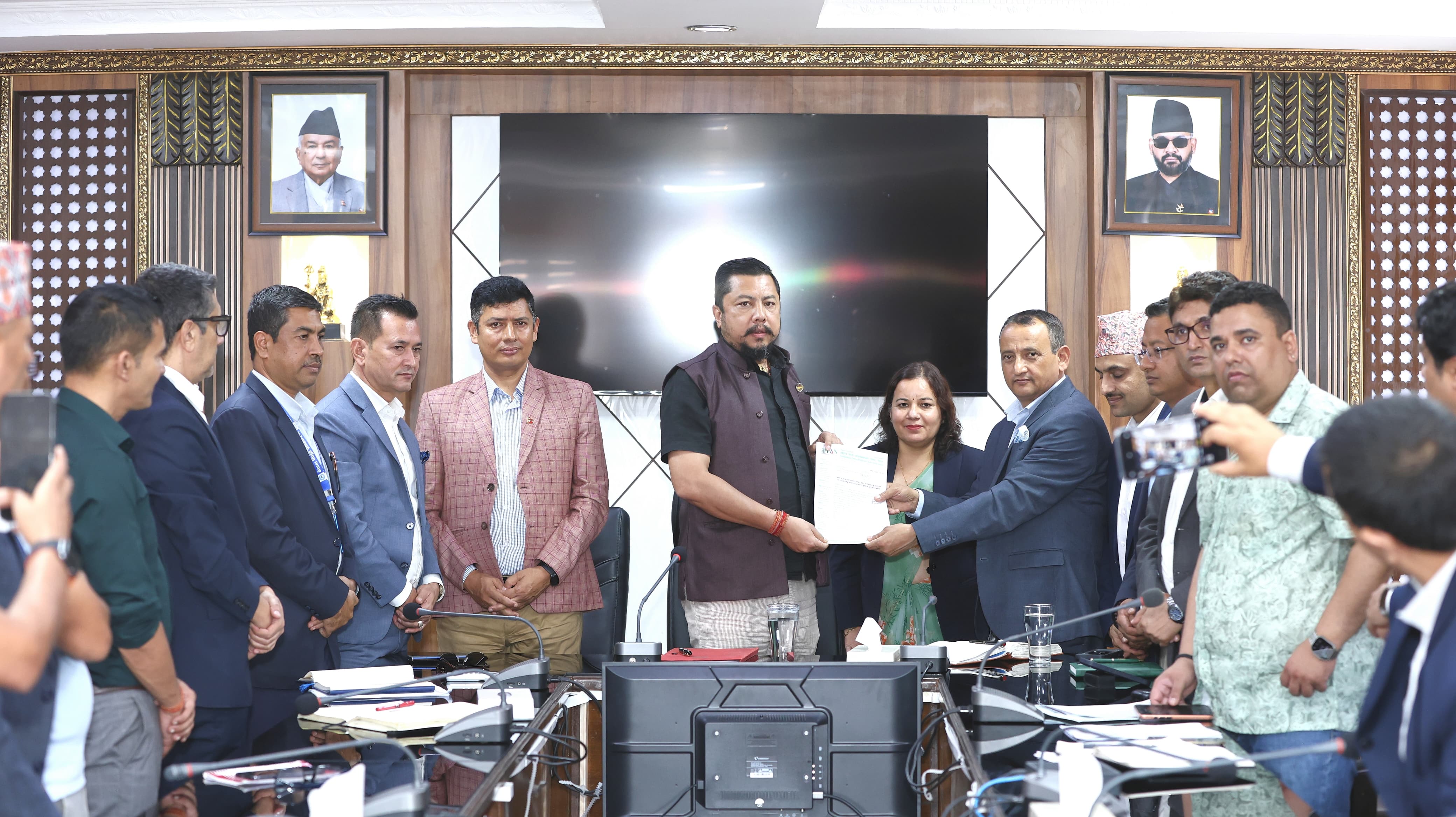 भोटेकोशी महाप्रलयबाट प्रभावित जलविद्युत आयोजनाका लागि विशेष प्याकेज घोषणा गर्न इप्पानको माग