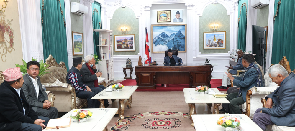 प्रधानमन्त्री भन्छन् - लघुवित्त र सहकारीका समस्या चाँडै समाधान हुन्छन्