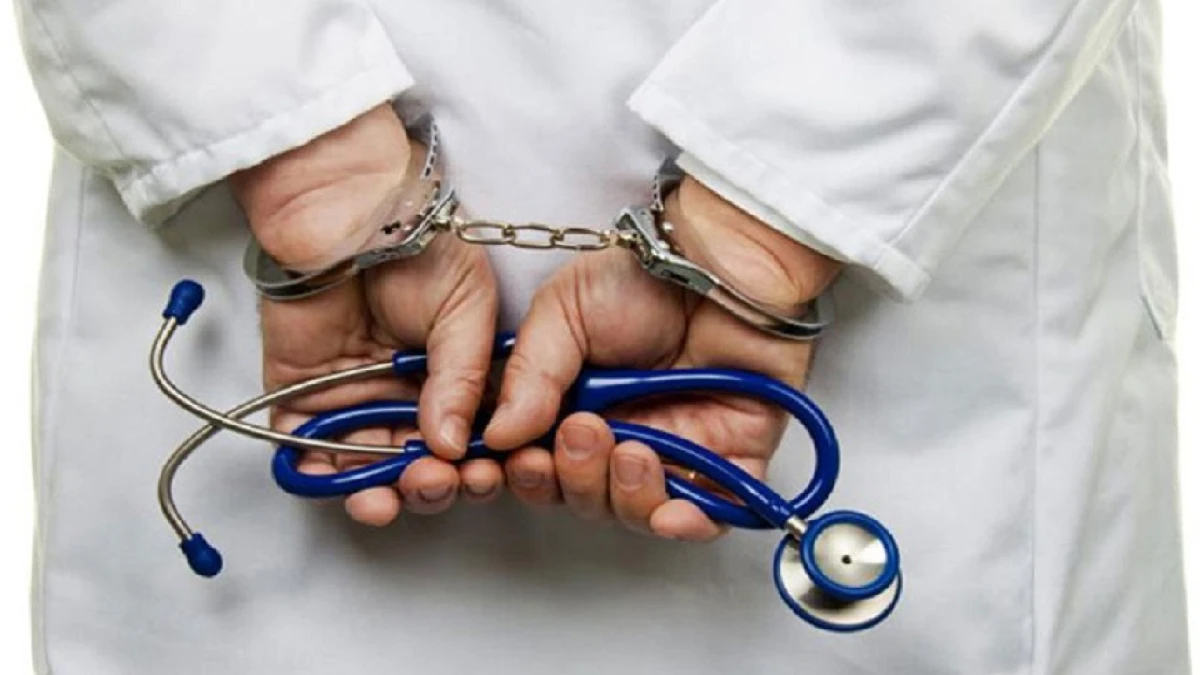 नक्कली डाक्टर बनेर लुटपाट गरेपछि...