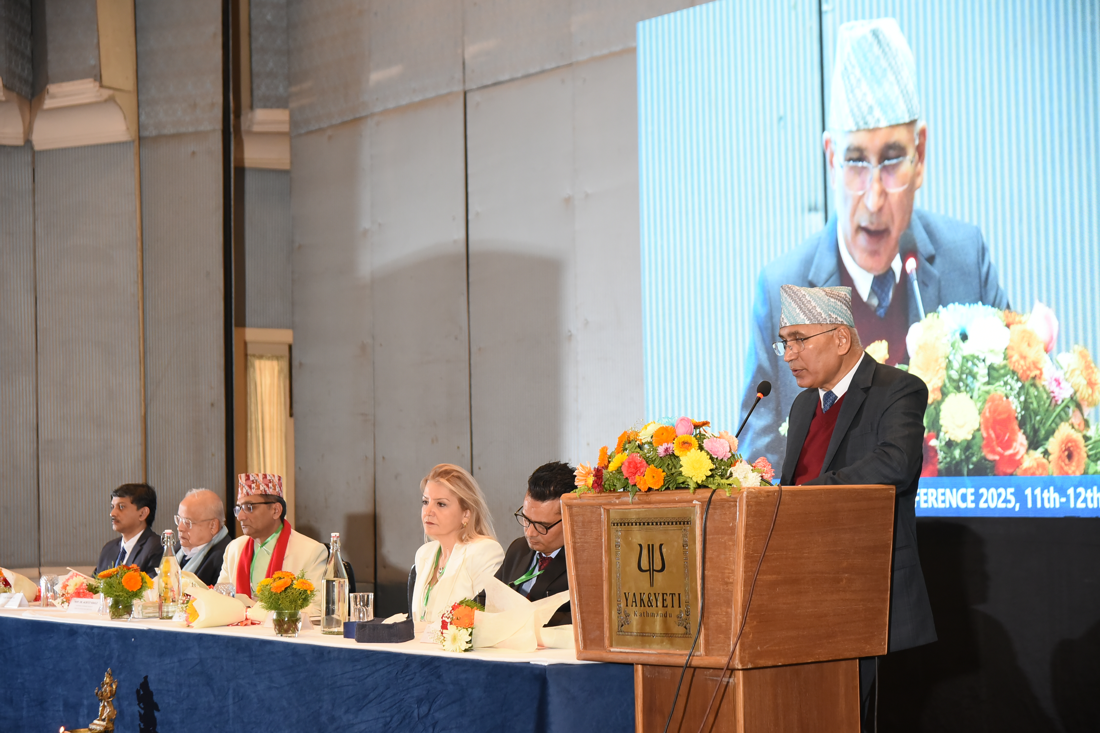 जलबायुु परिवर्तनका मुुद्दा साझा रहेकाले सवै मिलेर समाधान गर्नुुपर्छ: अर्थमन्त्री