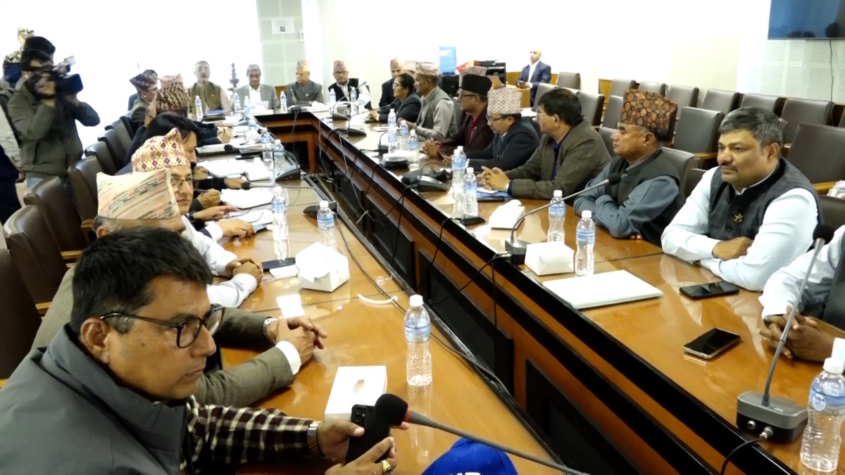 नेपाल सरकार र शिक्षक महासङ्घबीच नौ बुँदे सहमति, आन्दोलन फिर्ता, सरकारलाई ८ अर्बको थप भार