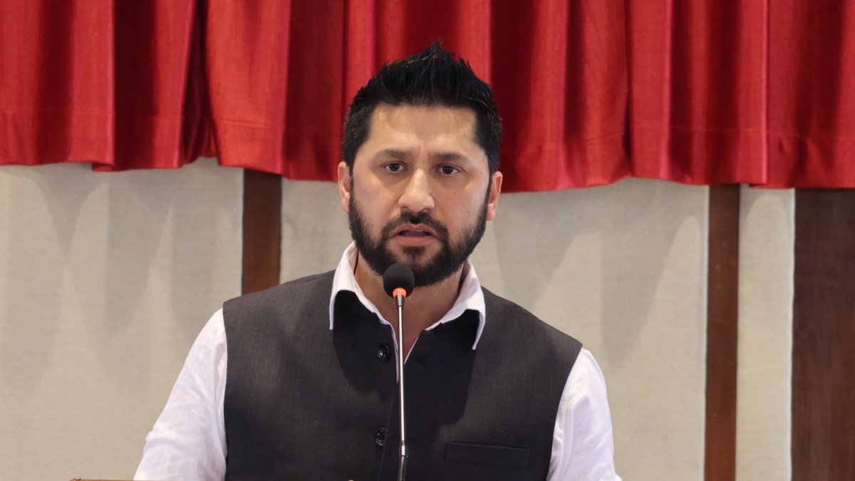 रबी लामिछानेको बन्दी प्रत्यक्षीकरण रिटमा फेरि स्थगन, शुक्रबार पनि सुनुवाइ जारी रहने