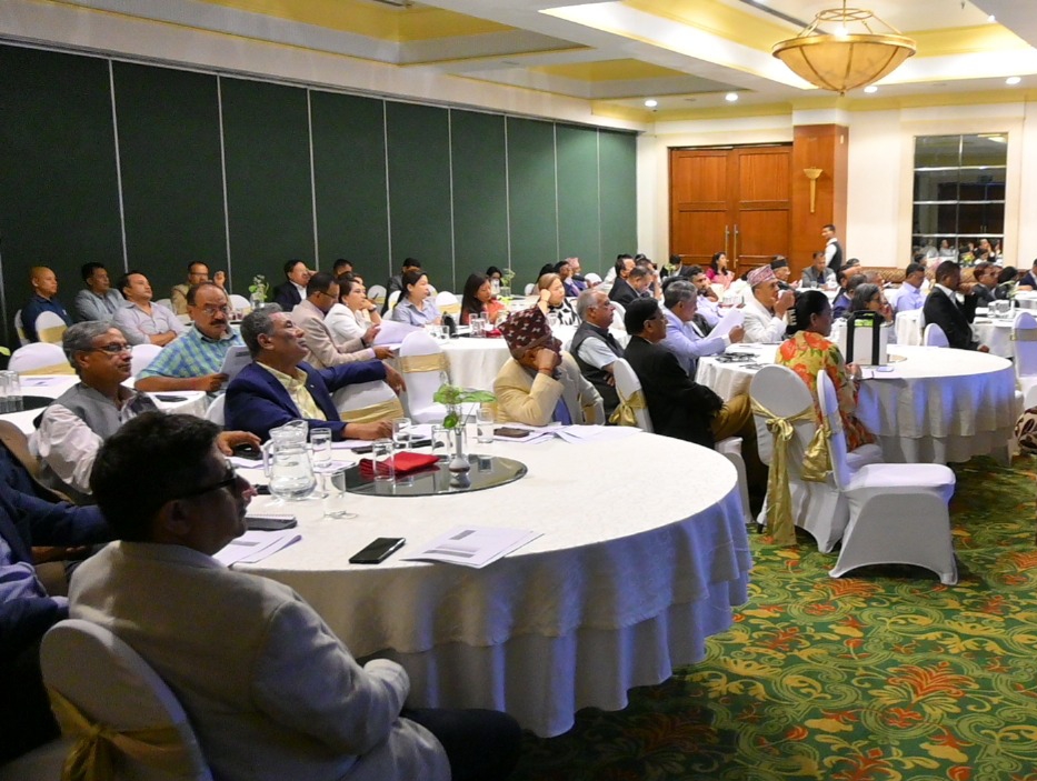 जीवन बीमा कम्पनीका संचालक समितिका अध्यक्ष तथा सदस्यहरूसँग अन्तर्क्रिया