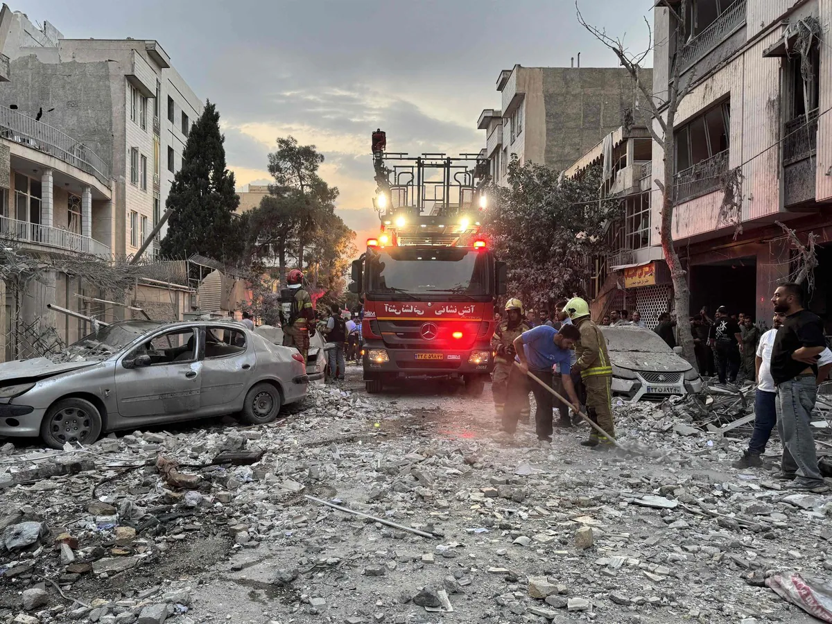 इरान–इजरायल तनाव चर्किंदै, चीनद्वारा 'तुरुन्तै' कदम चाल्न आग्रह