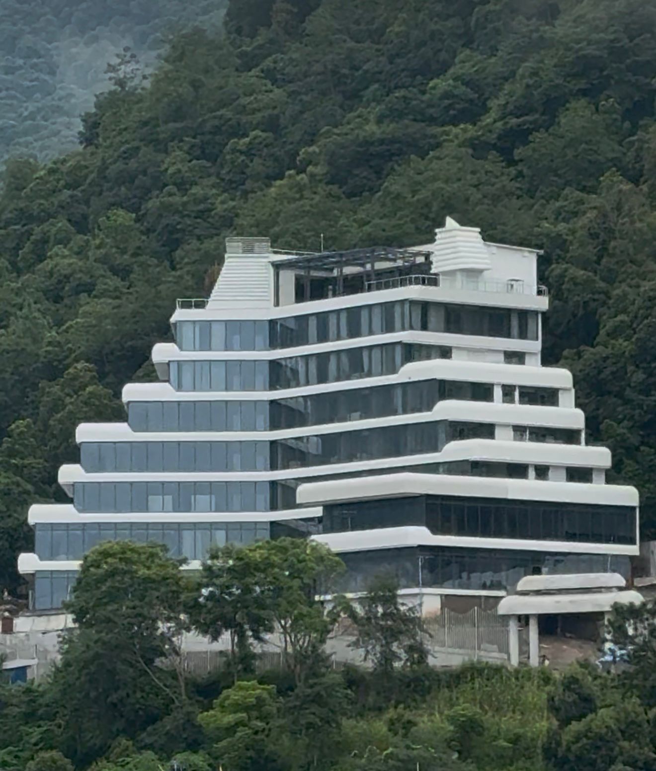 गोदावरीमा अन्तर्राष्ट्रिय स्तरको गोदावरी फरेस्ट होटल: बेस्ट वेस्टर्न प्लसको व्यवस्थापन, झन्डै २ अर्ब लगानी