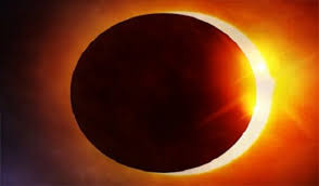 आज पूर्ण चन्द्रग्रहण, दिउँसो १:११ बजेपछि भोजन नगर्न सुझाव