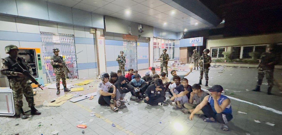 लुटपाट गर्ने २६ पक्राउ, नेपाली सेनाद्वारा विशेष सुरक्षा प्रक्रिया सुरु