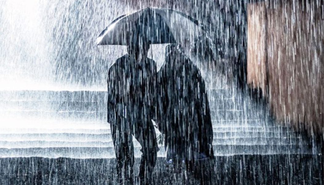 गाजामा भारी वर्षापछि हजारौँ विस्थापित परिवार प्रभावित, राहत कार्य अवरुद्ध