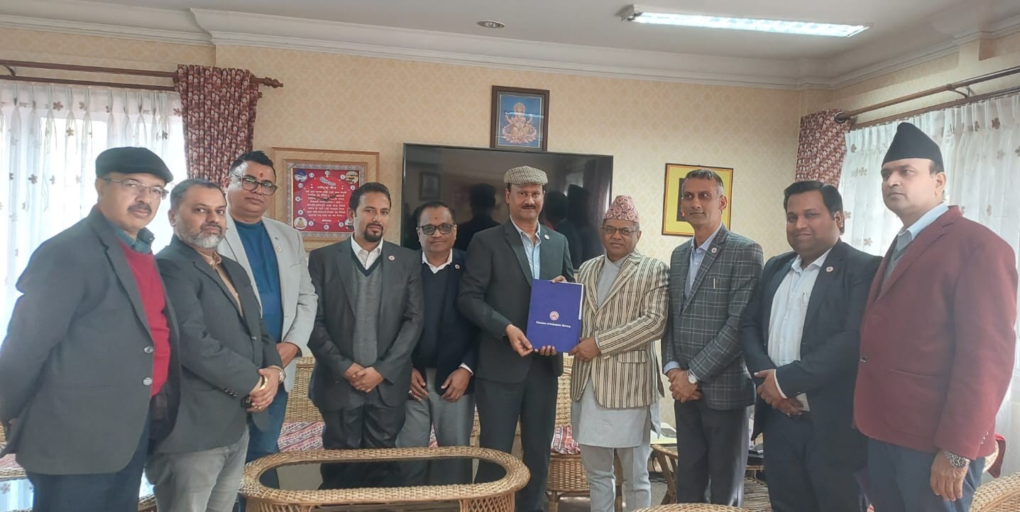 उद्योग संगठन मोरङको प्रतिनिधि मण्डलद्वारा मन्त्रीहरूलाई सुझाव प्रस्तुत