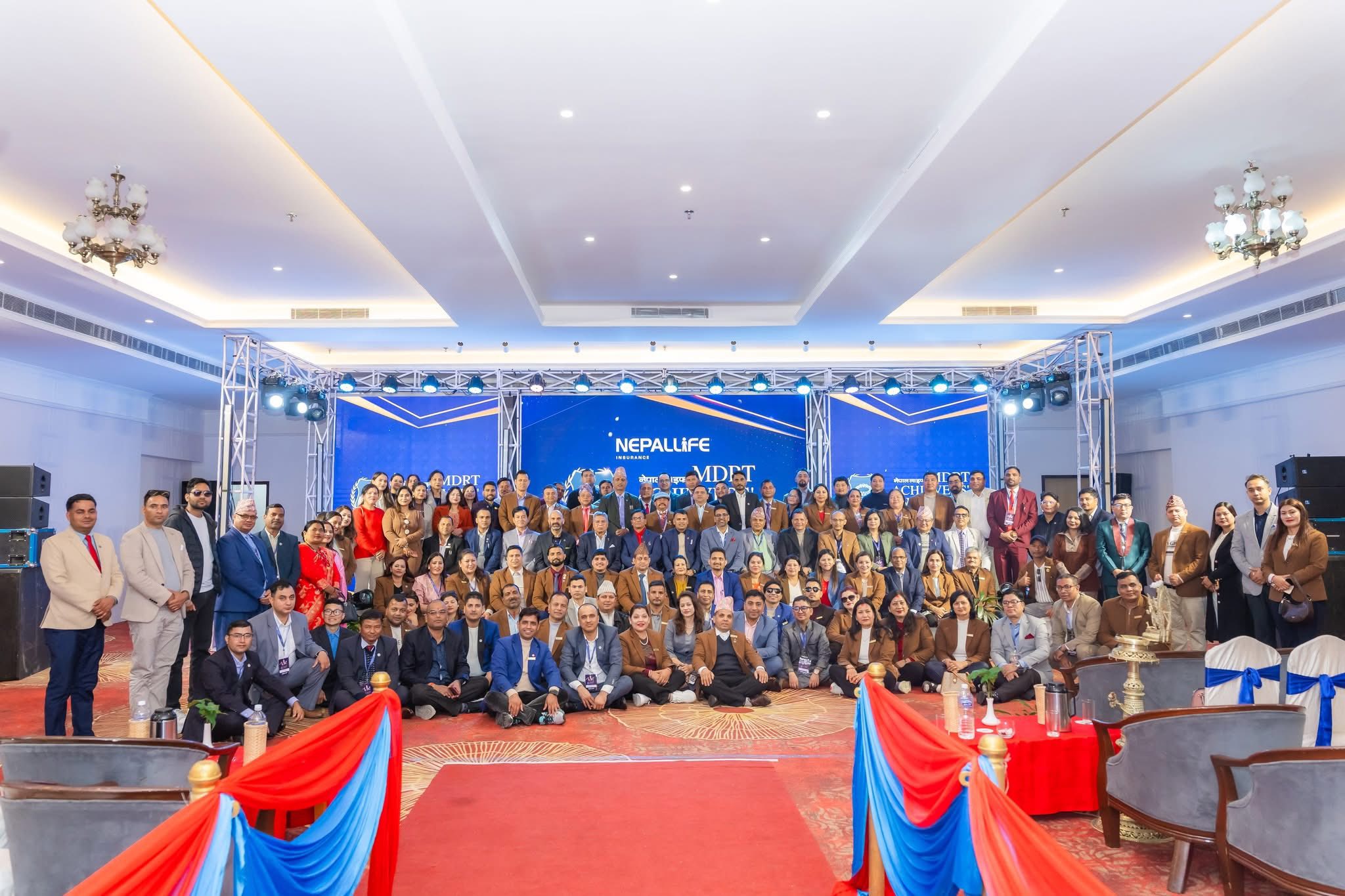 नेपाल लाइफको 'एमडिआरटी २०२६' सम्मान कार्यक्रम सम्पन्न, २०२७ मा २५० भन्दा बढी बनाउने लक्ष्य