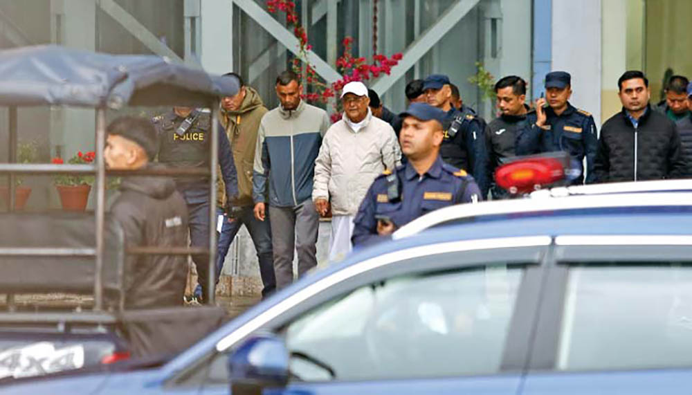 केपी शर्मा ओलीलाई अझै २४ घण्टा अस्पतालमै राखिने